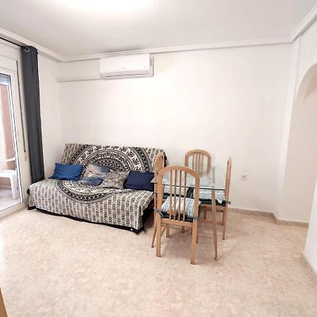 Modern Apartment 3Mins Walk To Playa Del Cura Beach Торевьиа Экстерьер фото