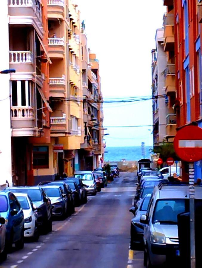 Modern Apartment 3Mins Walk To Playa Del Cura Beach Торевьиа Экстерьер фото